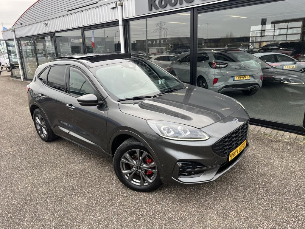 Ford Kuga 2.5 phev e-cvt 225pk st-line x , trekhaak , panodak , voorruitver