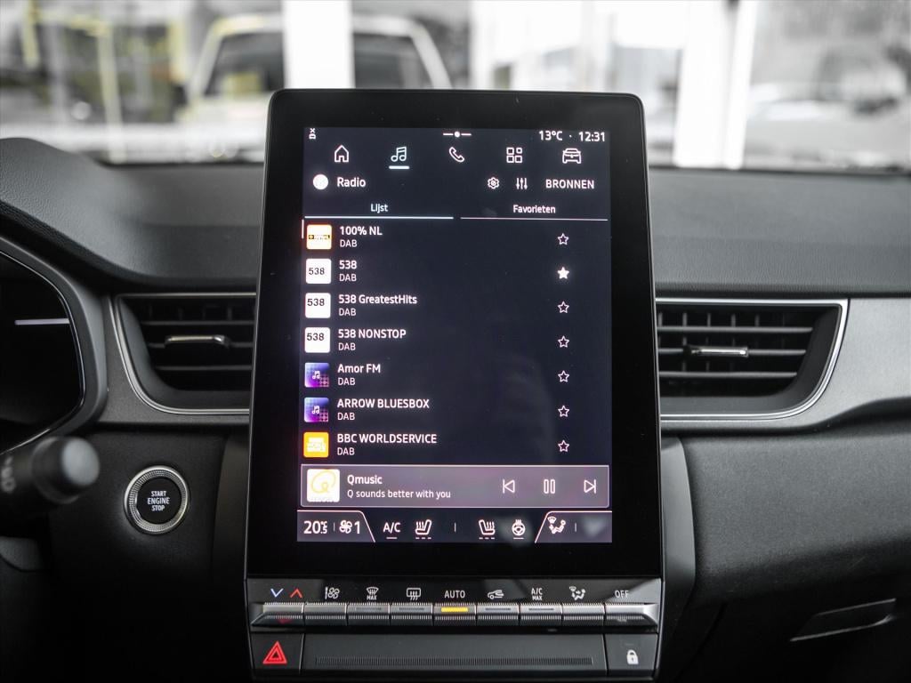 Renault Captur mild hybrid 160pk techno automaat | carplay | camera | park.