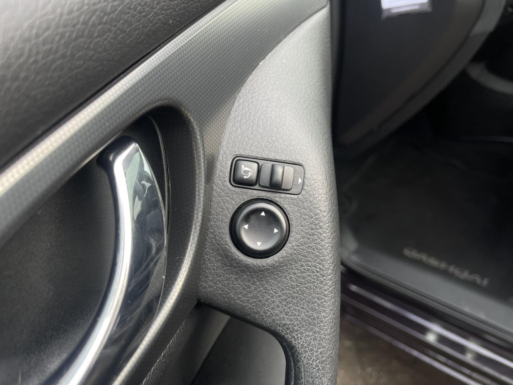 Nissan Qashqai 1.2 n-connecta design pack | trekhaak | led koplampen | navi