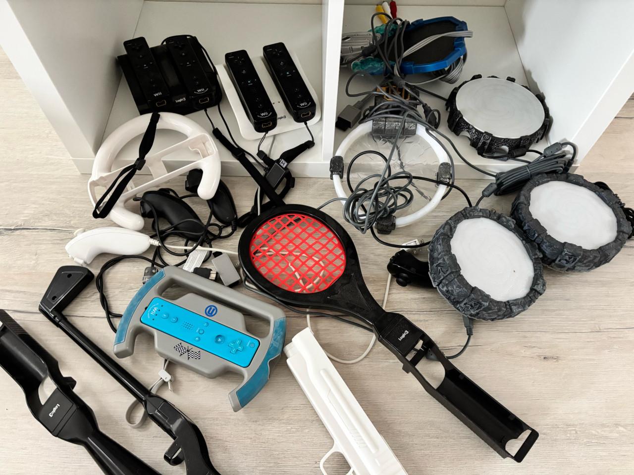 2 overvolle wii spelcomputers