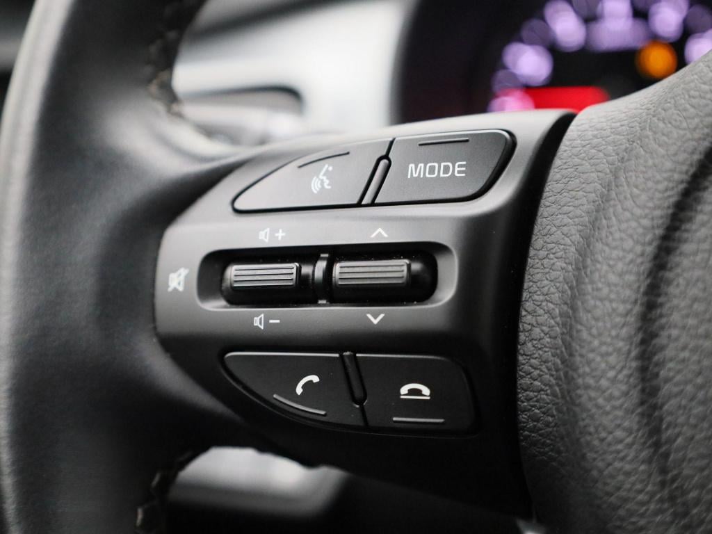 Kia Stonic 1.0 t-gdi mhev dynamicplusline | lmv | navigatie | parkeer senso