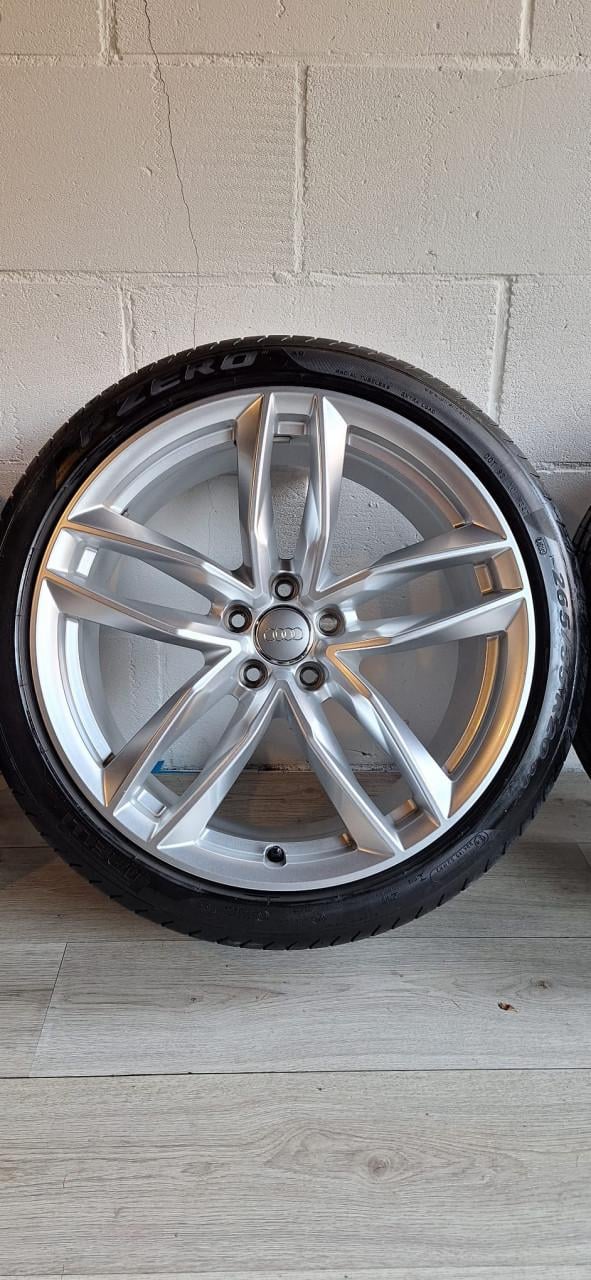 Originele Audi A6 S6 C7 20'' velgen + 7mm banden 4G9601025N