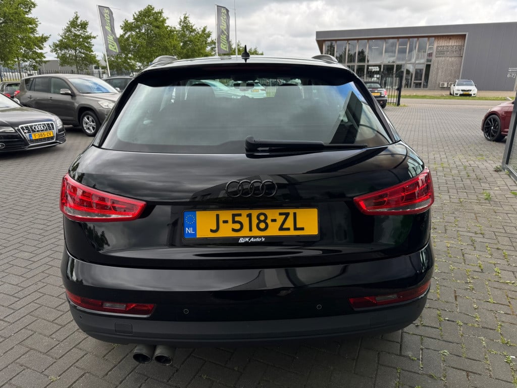 Audi Q3 1.4 tfsi cod design pro line plus