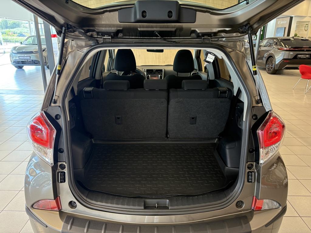 Toyota Verso-s 1.3 vvt-i trend