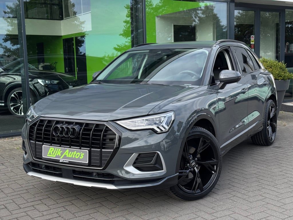 Audi Q3 35 tfsi advanced * matrix led * stoelverwarming * adaptive cruise c