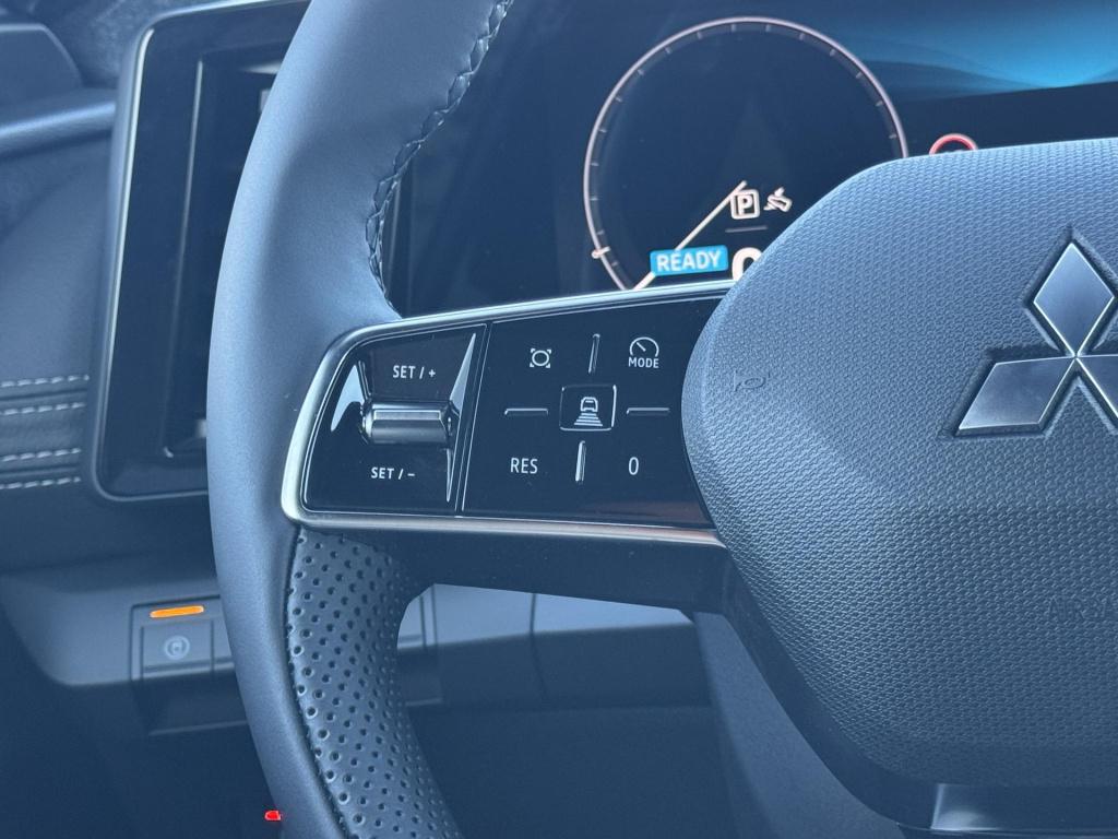 Mitsubishi Eclipse Cross intense+ 87 kwh