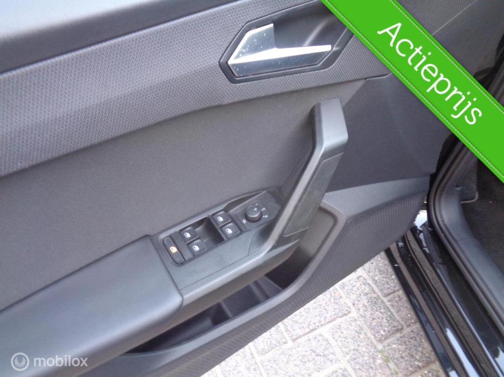 Seat Leon 1.0 tsi reference/airco ecc/cruise controle/apple carplay/led/1st
