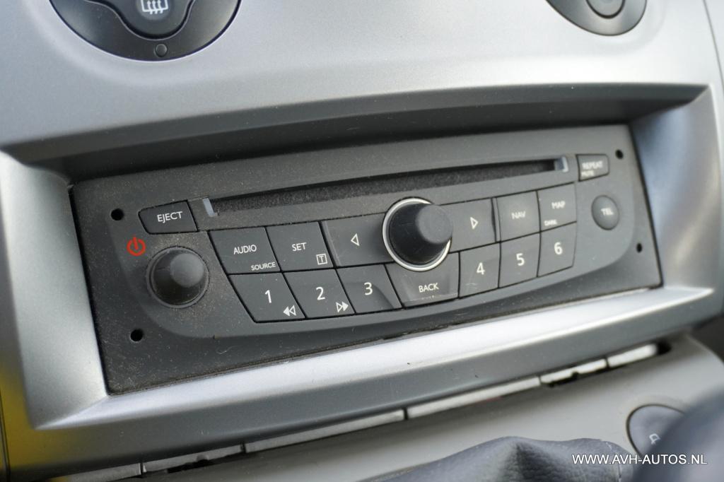 Renault Scenic 1.6-16v business line