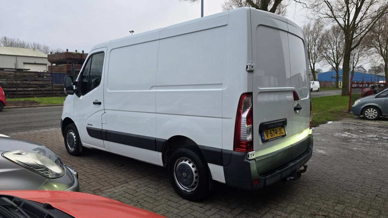 Renault Master T28 2.3 dCi L1H1 Eco • 2013