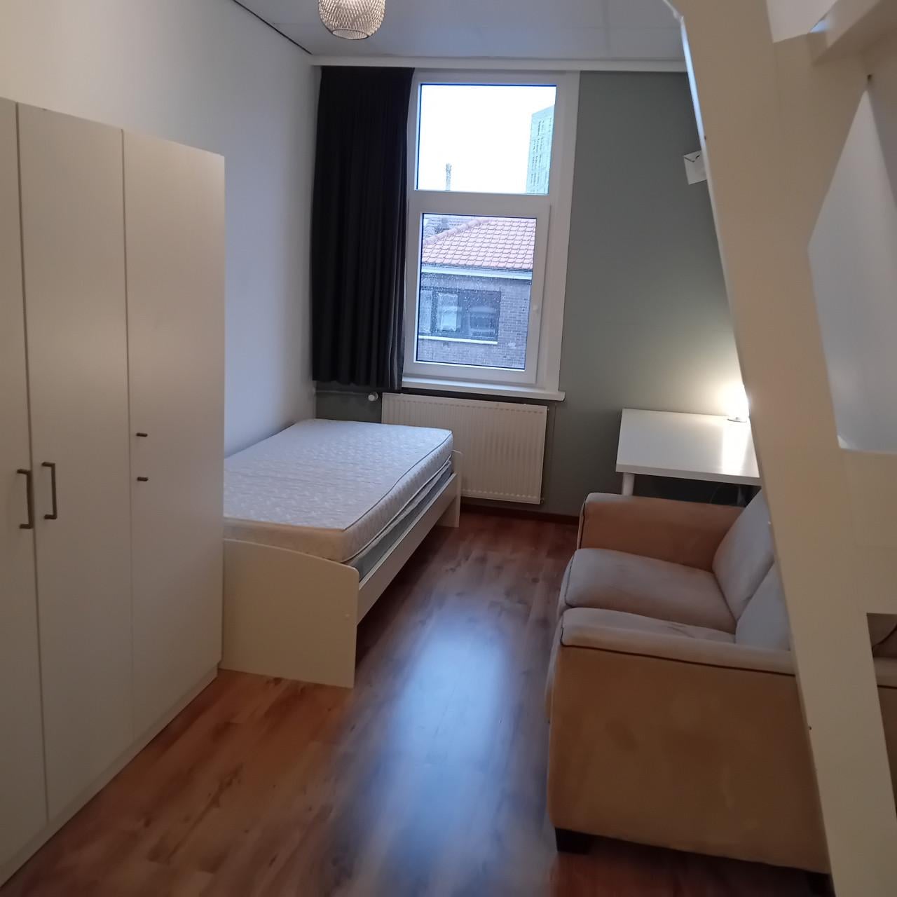 Te huur nette gemeubileerde studentenkamer in Vlissingen