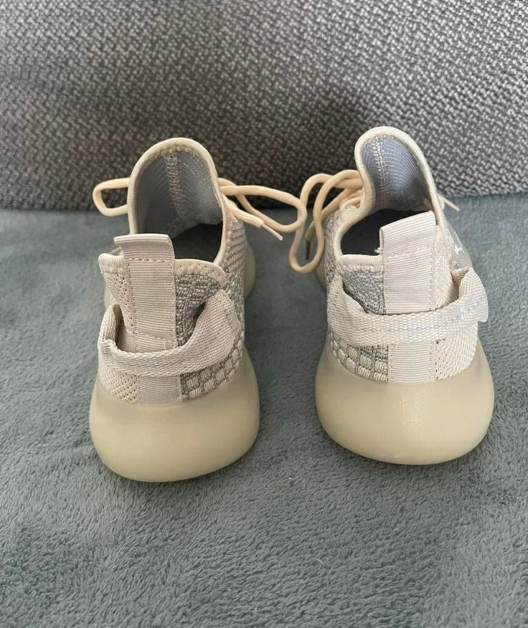 Gloednieuwe sneakers maat 40