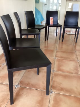 Prachtige exclusieve Poltrona Frau stoelen 6 stuks