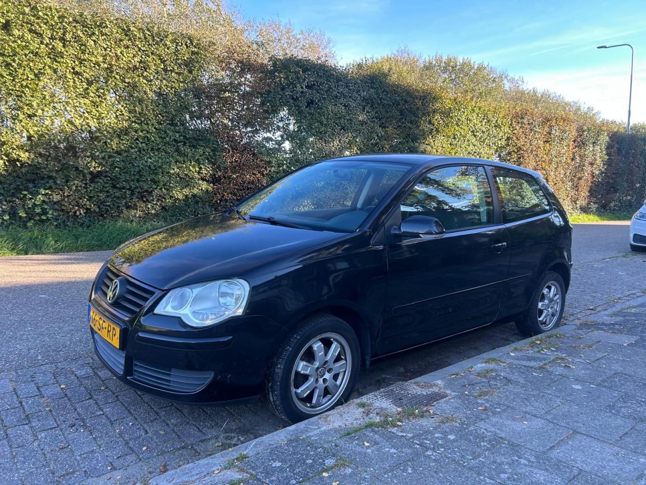 Volkswagen Polo 1.4-16V 75 PK | 141.839 km | Nieuwe APK tot november 2027