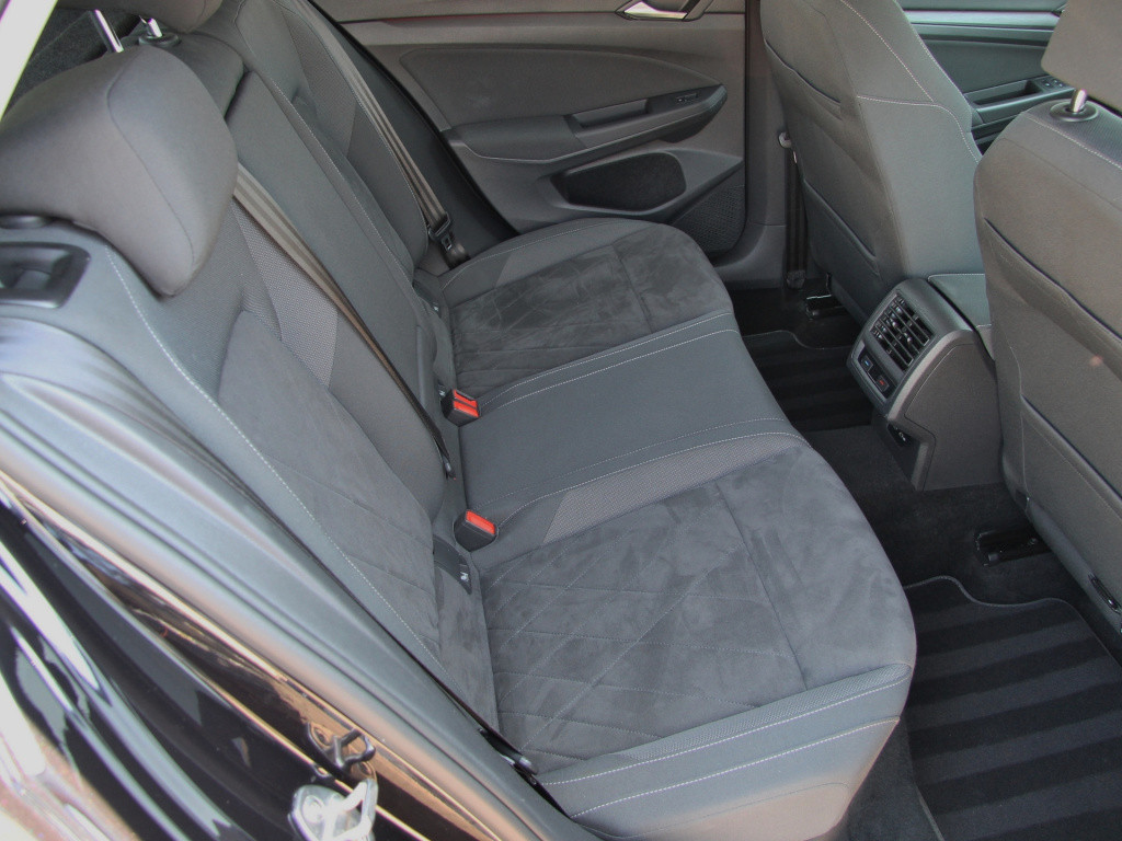 Volkswagen Golf 1.4 ehybrid 204pk style | acc | lane | ergo comfort stoel