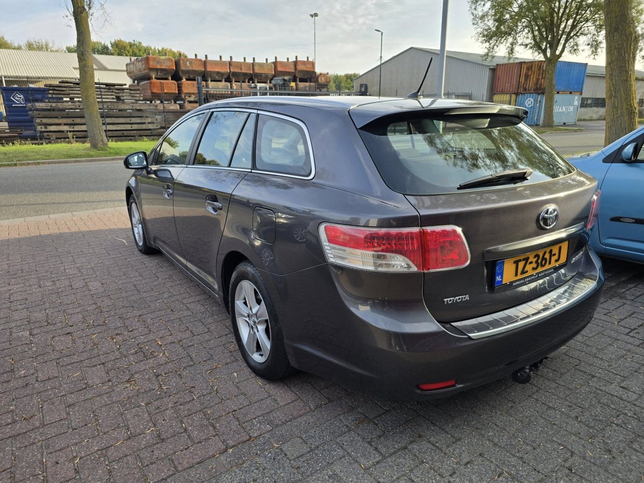Toyota Avensis 1.8 VVT-i Dynamic Wagon