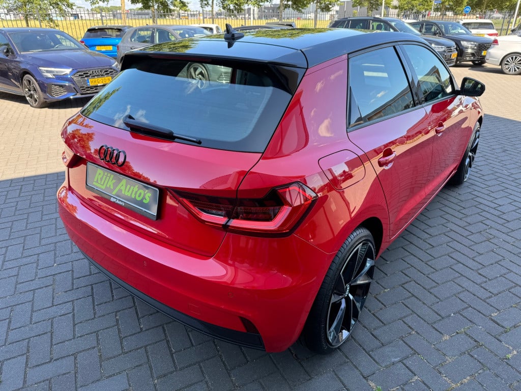 Audi A1 Sportback 30 tfsi * led * stoelverwarming * pdc * virtual cockpit
