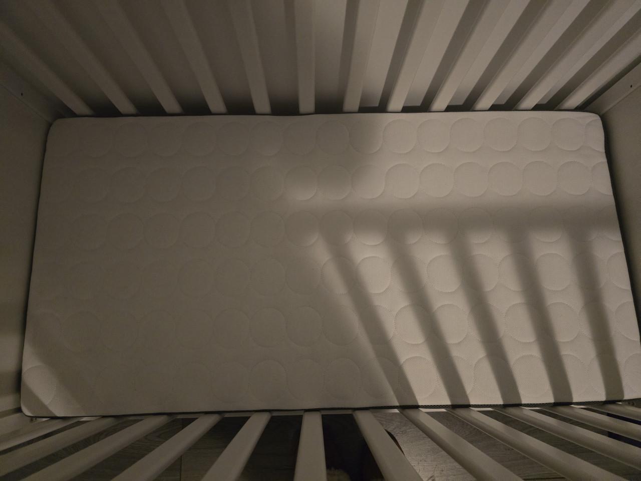 Bed en matras ikea 60x120.