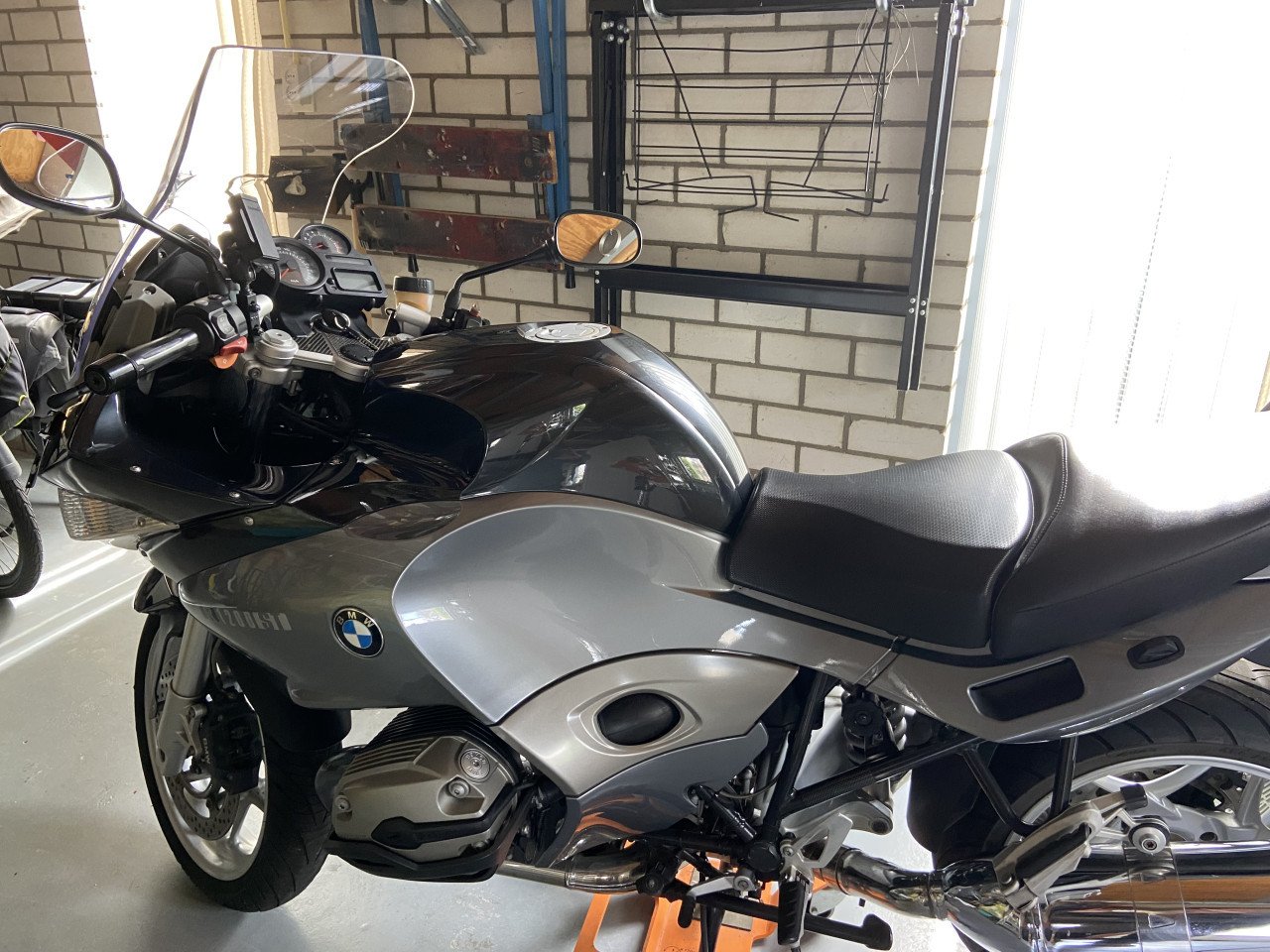 BMW R1200 ST