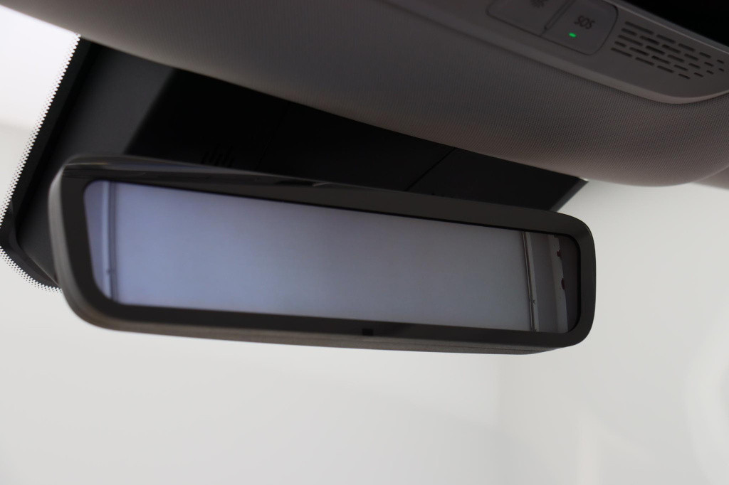 Maxus Eterron 9 eterron 9 102 kwh premium