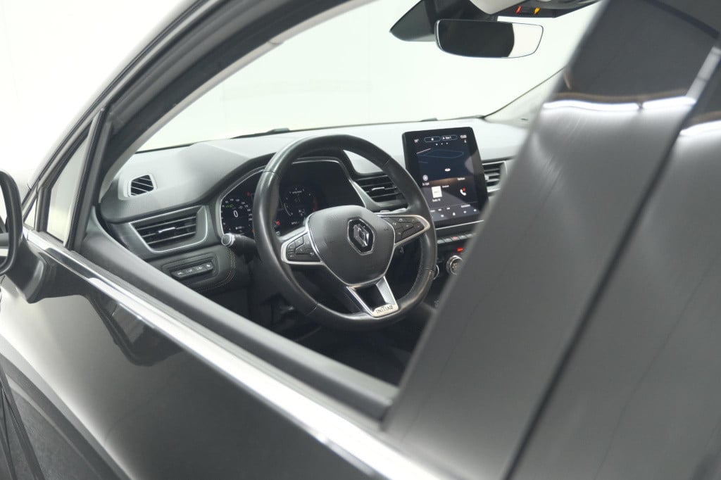 Renault Captur tce 130 edc initiale paris | trekhaak | adaptieve cruise con