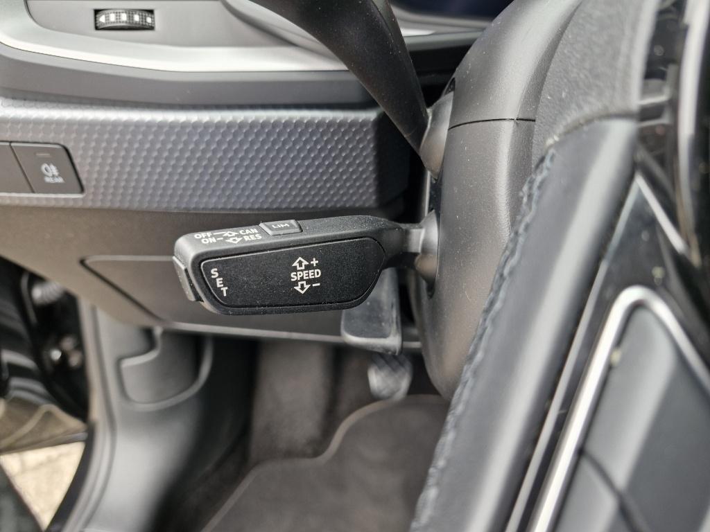 Audi A1 Sportback 30 tfsi pro line | 110 pk | parkeersesoren v+a | lane ass