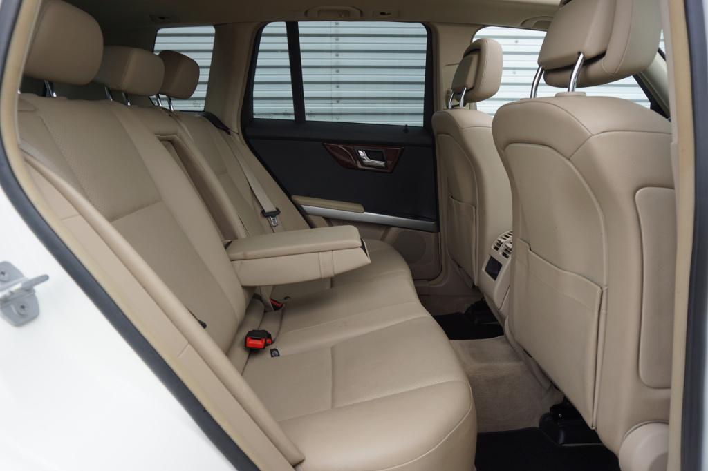 Mercedes-Benz Glk 350 4-matic automaat - pano / climate / navi / cruise / c