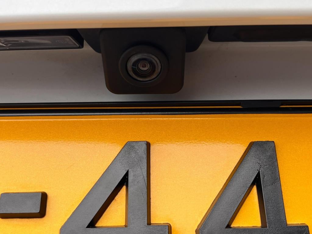 Peugeot 3008 1.6 hybrid4 300 gt, panodak, afn. trekhaak enz..