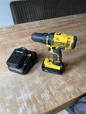 2 x accu voor Stanley Fat Max schroefboormachine plus lader