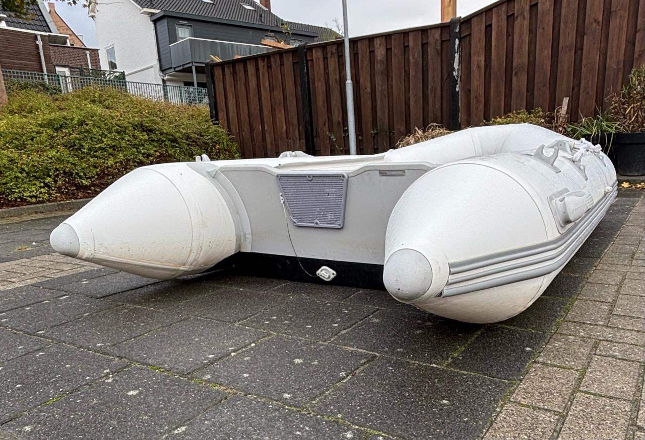 Rubberboot Coral Sea 2.90