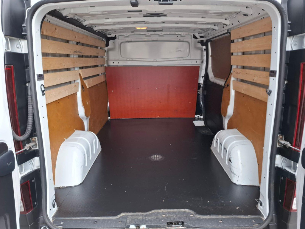 Renault Trafic 1.6 dci 95 t29 l1h1 comfort airco / cruise controle / navi /