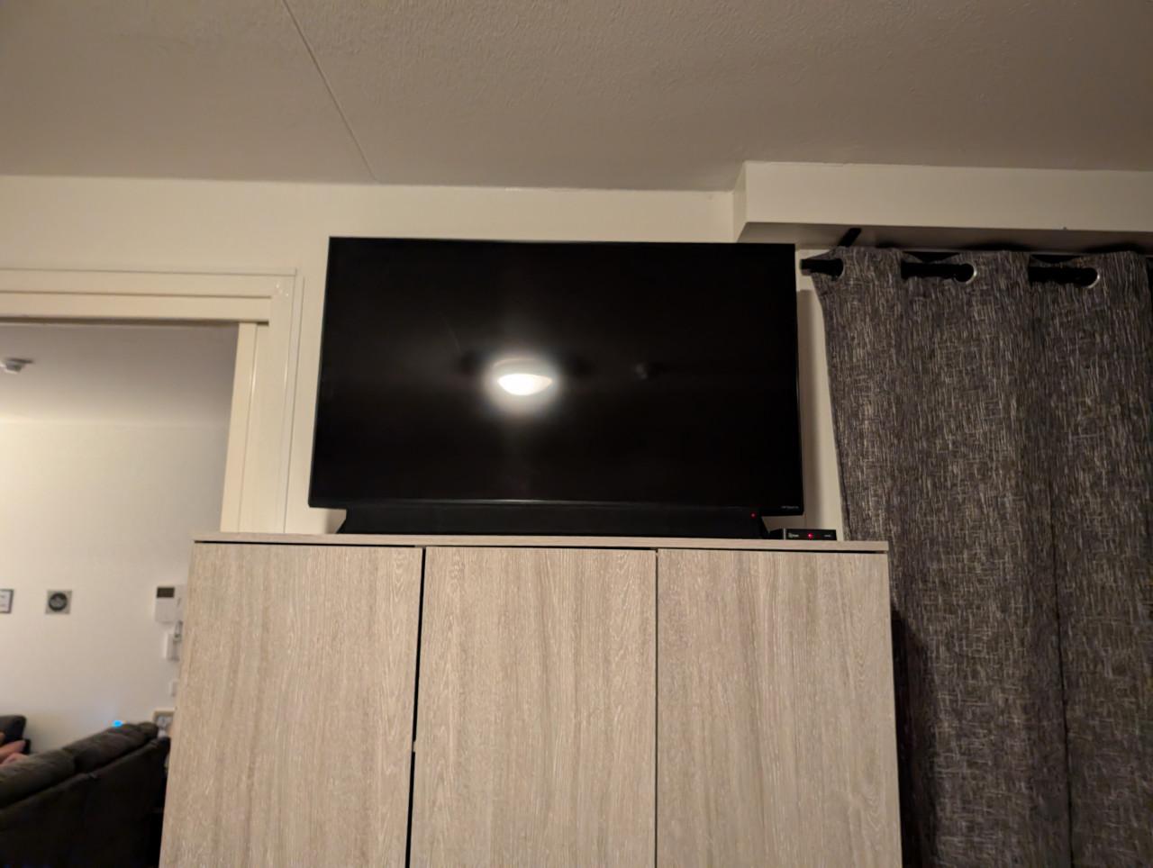 LG smart tv met sound bar