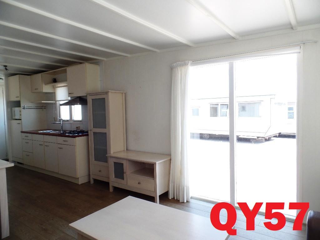 Betaalbaar chalet met kunststof buitenzijde en dubbel glas tot 6 personen