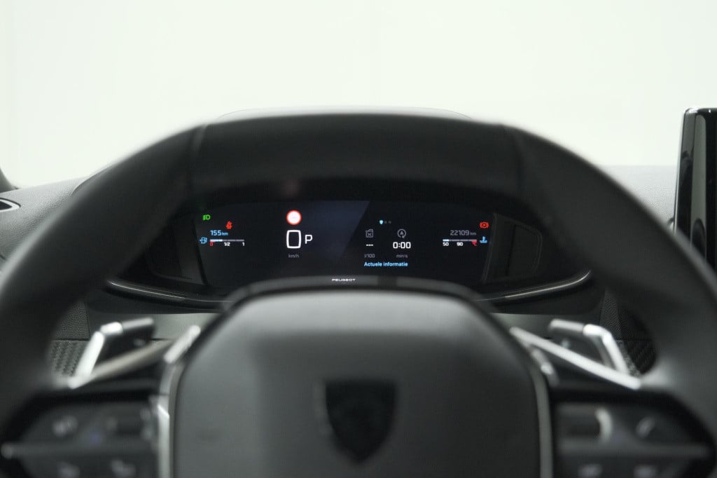 Peugeot 2008 puretech 130 eat8 allure | 360 camera | adaptieve cruise contr