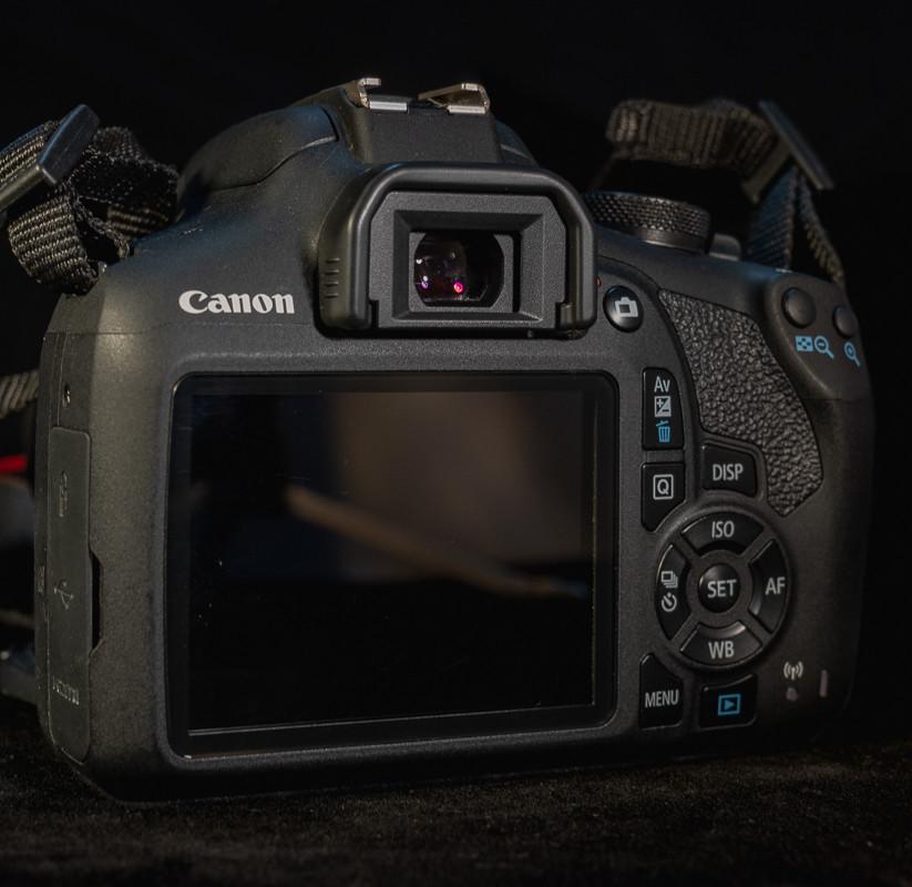 Complete Canon 2000D