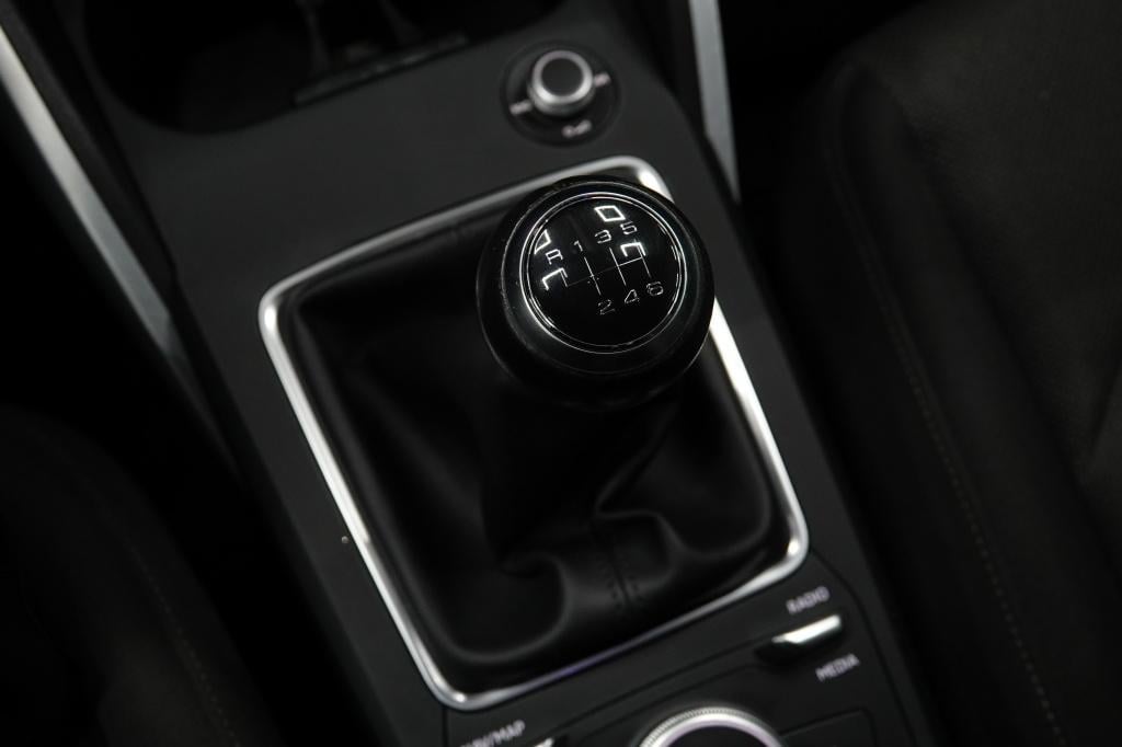 Audi Q2 1.0 tfsi sport | stoelverw. | led | pdc | 19" |