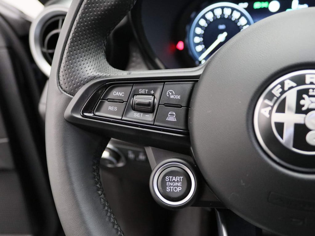 Alfa Romeo Tonale 1.5t hybrid sprint | navigatie | parkeersensoren | digita