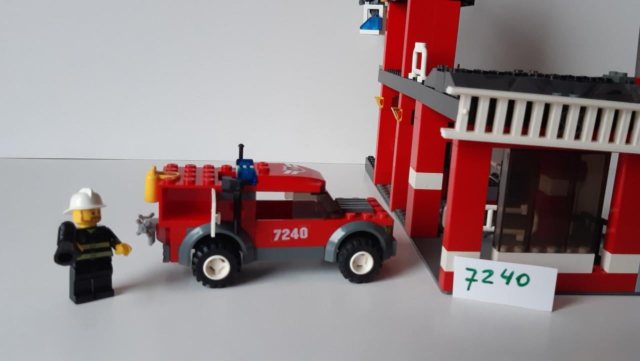 Lego City 7240 brandweerkazerne