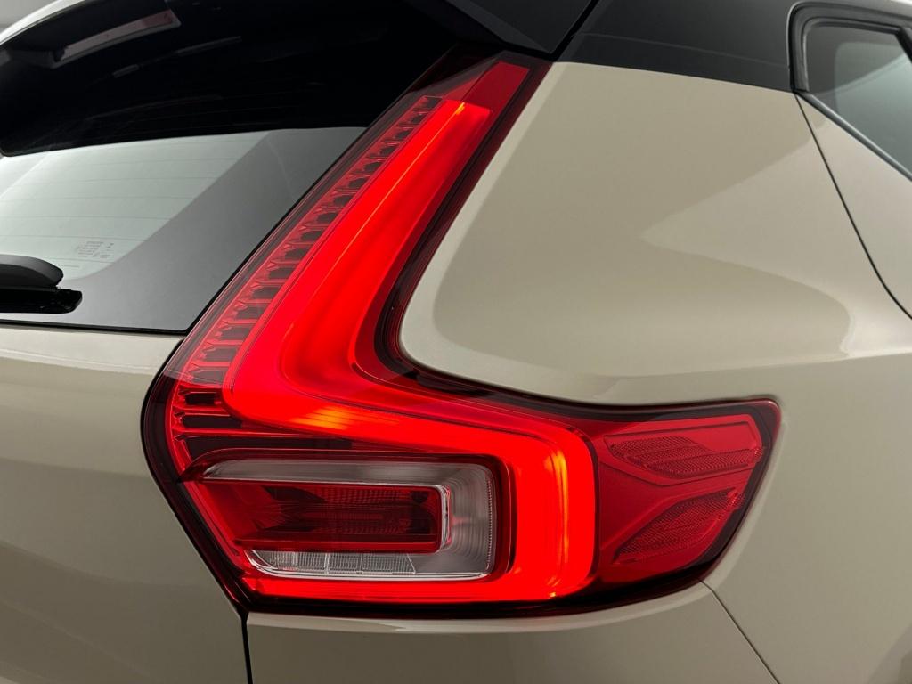 Volvo Ex40 extended range plus dark europa | € 6000 voordeel | direct lever