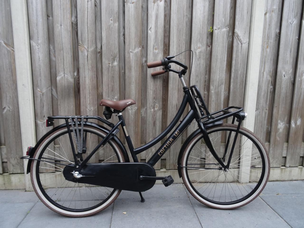 🚲 Cortina U4 – 26 inch – 3 versnellingen – zwart – jong model