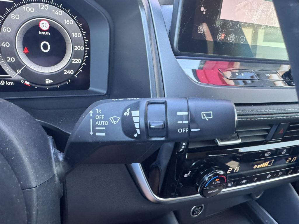 Nissan Qashqai 1.3 mhev xtronic n-connecta