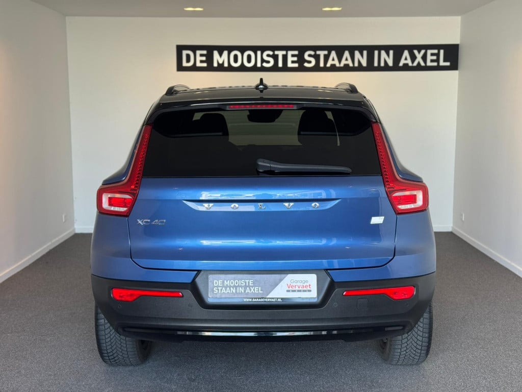 Volvo XC40 1.5 t4 recharge r-design