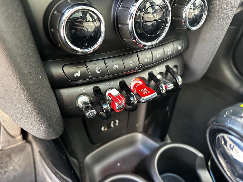 Mini Cooper mini 2.0 sd chili serious business pano | leder | navi | led | 