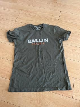 T - shirt ballin maat s