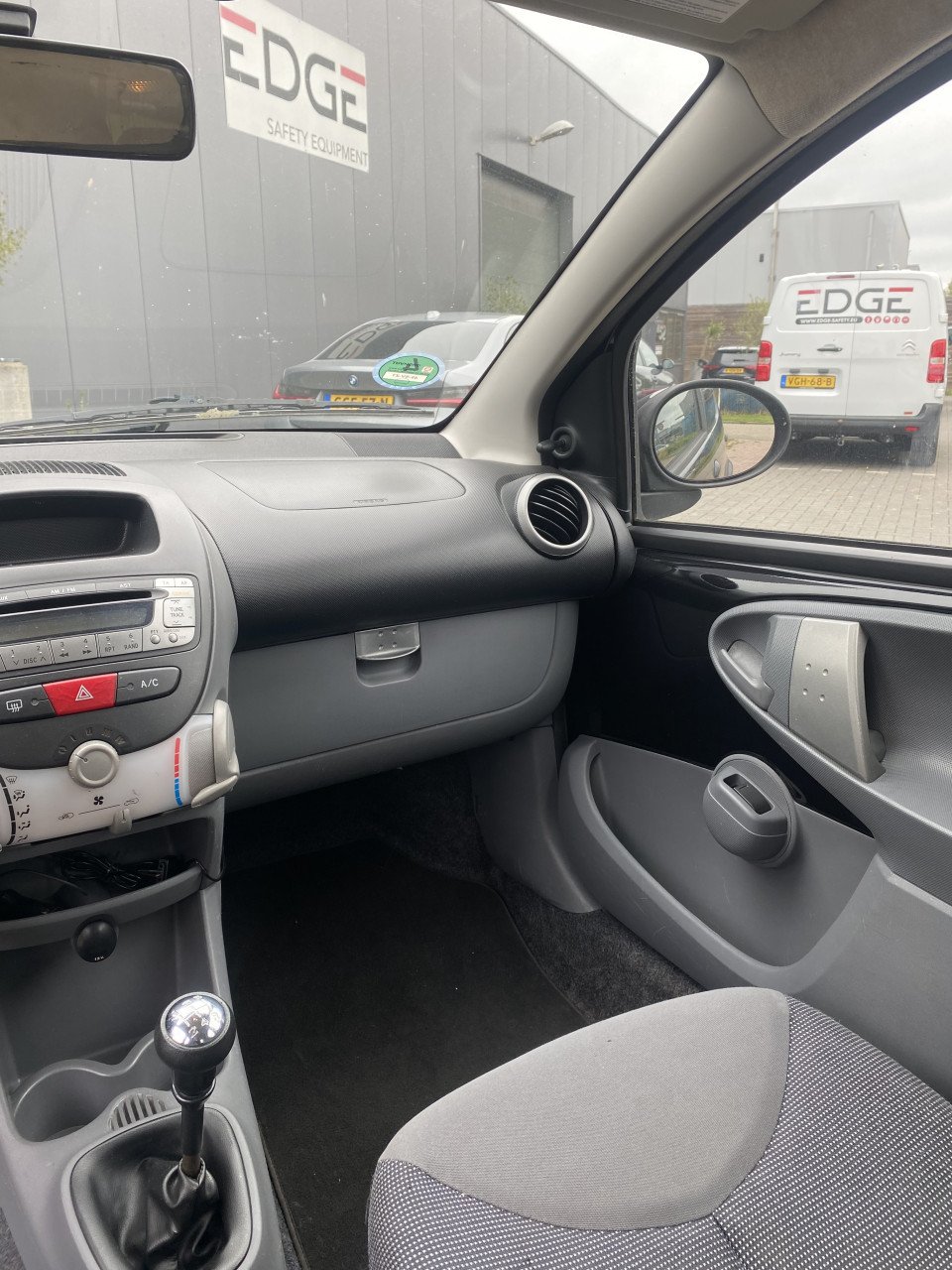 Peugeot 107 1.0 12V 5DR 2006 Zwart | NAP | NIEUWE APK!