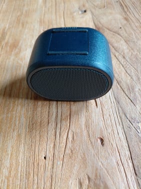 Bleuthoot portable speaker van sony