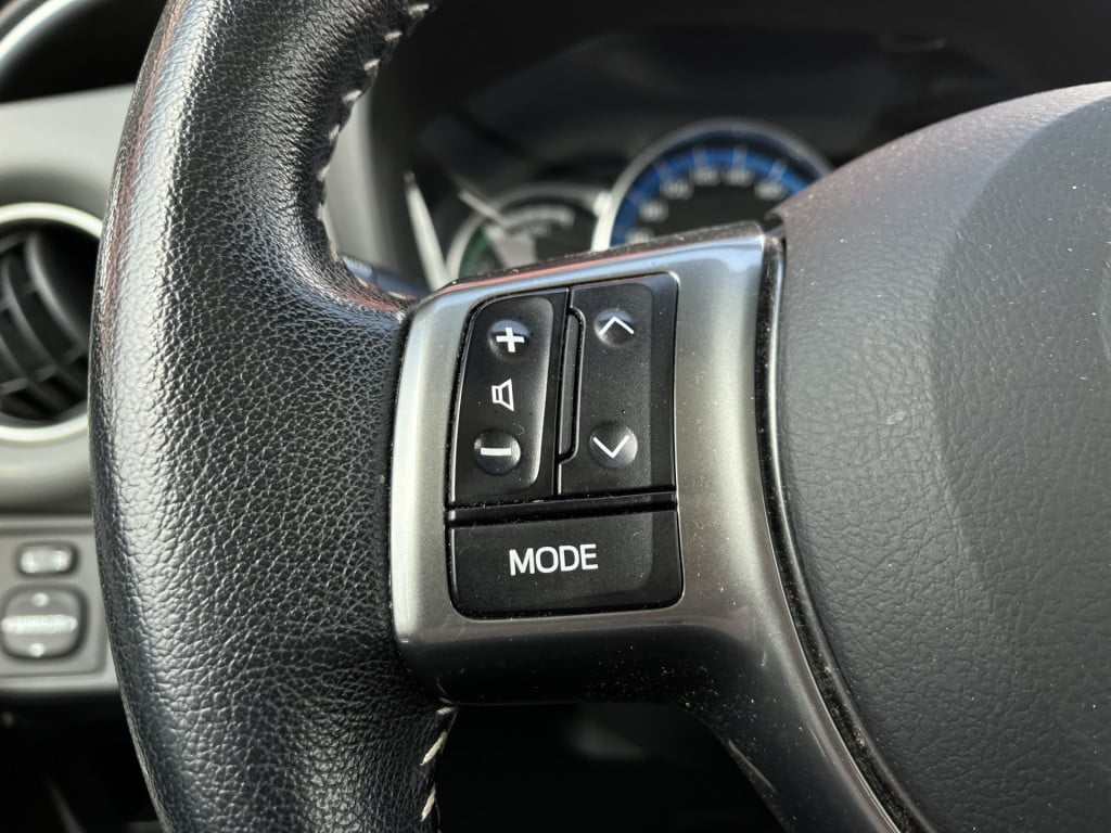 Toyota Yaris 1.5 hybrid dynamic | navi | camera |