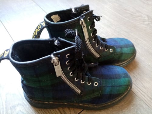 Groen/blauwe Dr. Martens schoenen maat 33