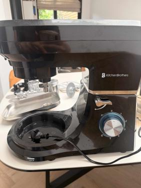 KitchenBrothers Keukenmachine 1.500w 6,2L RVS + accessoires
