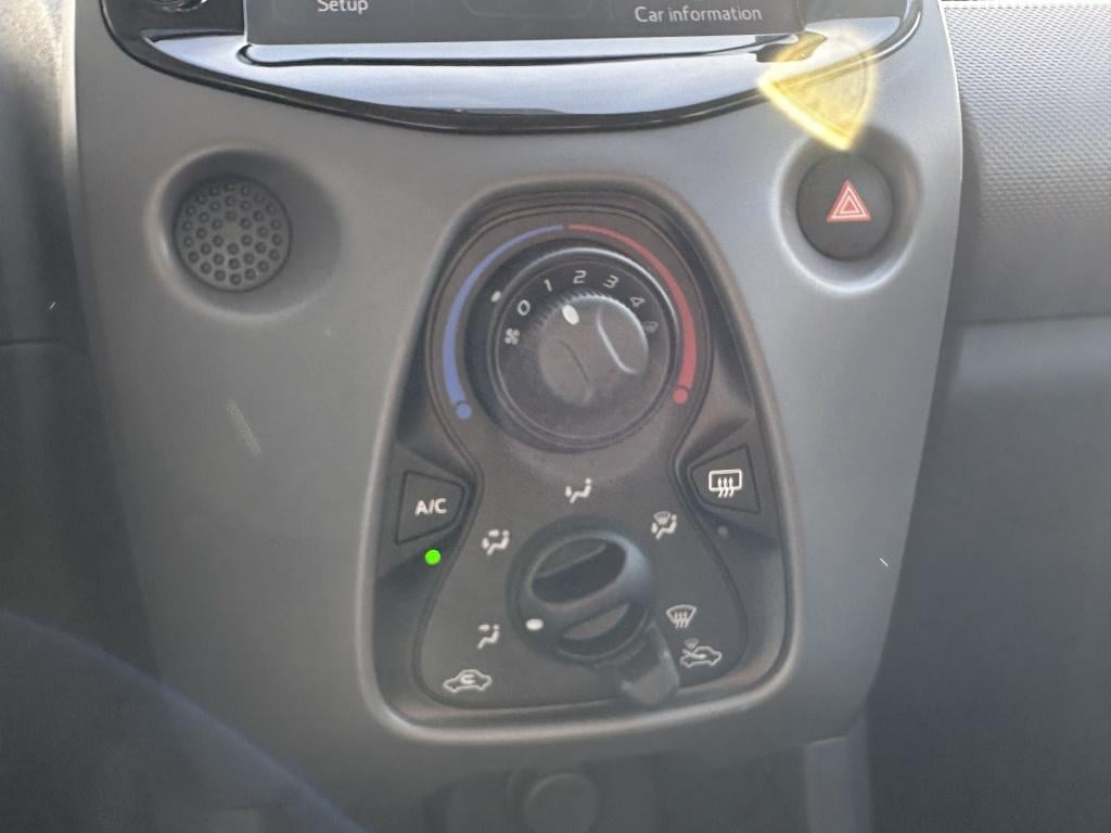 Peugeot 108 1.0 e-vti 72pk 5d active apple carplay & android auto | achteru