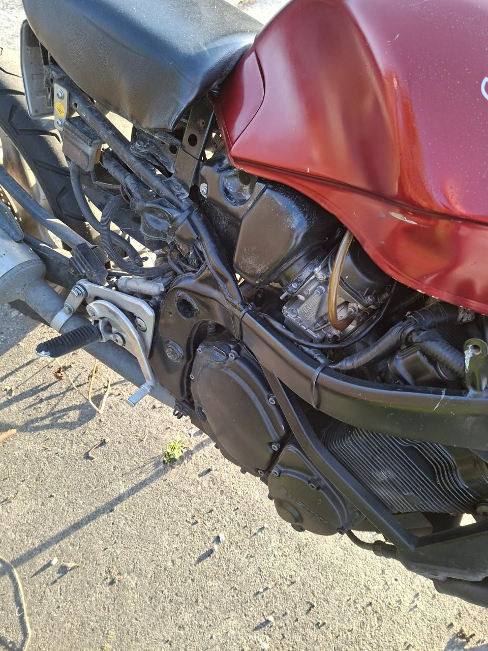 Suzuki GSX 750  F lage prijsklasse